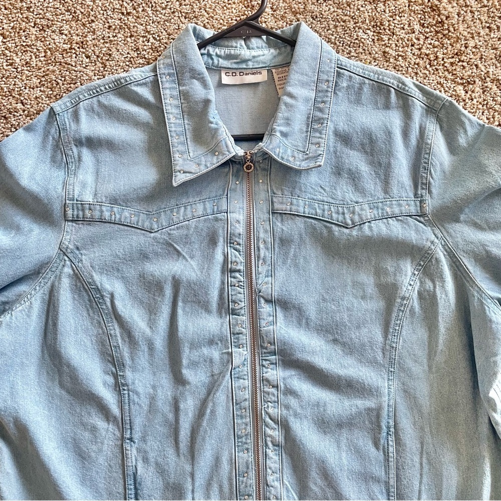 C.D. Daniels Denim Shirt Women’s 1X Blue Zip Up Rhinestone Pockets VTG Cottage - Picture 5 of 16